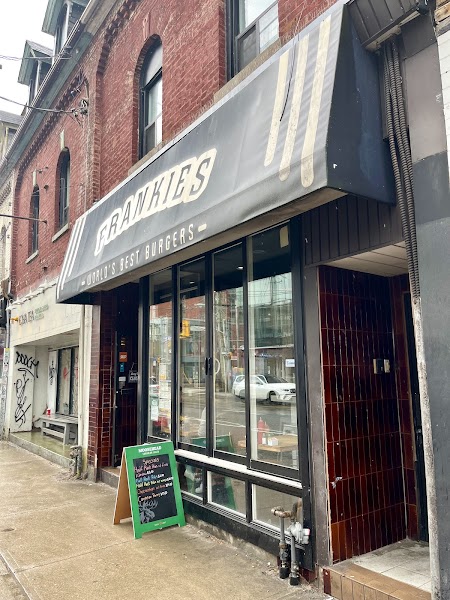 Frankie's Bar & Cafe
