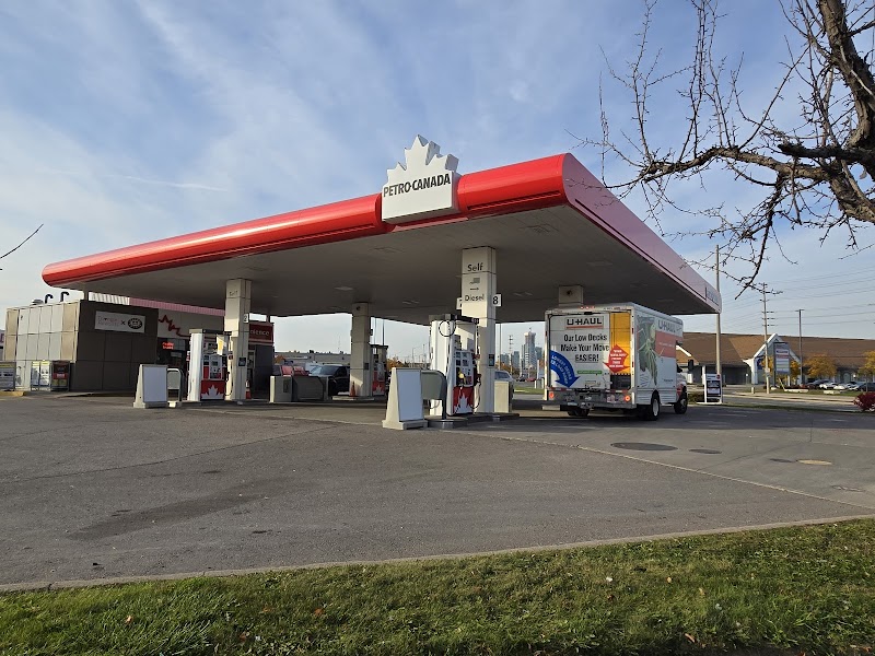 CANADIAN TIRE GAS BAR
