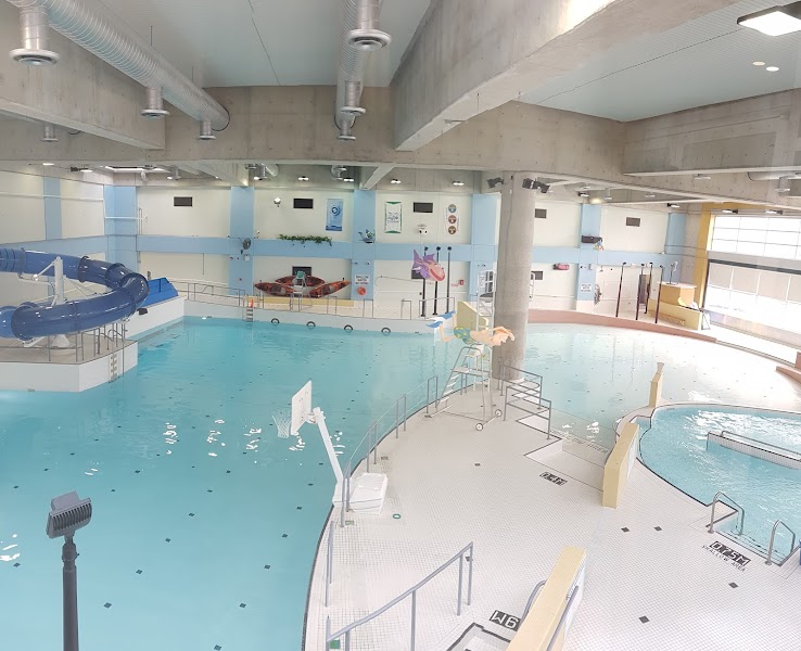 The WAVE Pool (Lois Hancey Aquatic Centre)