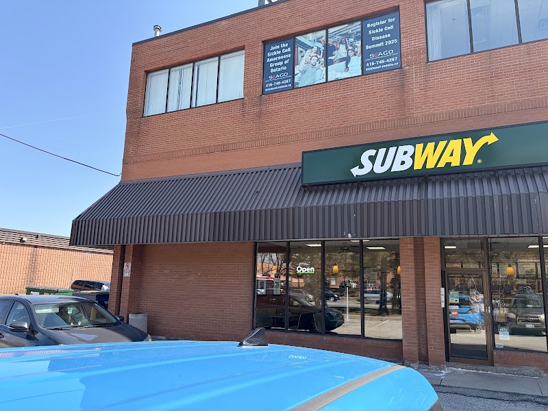 SUBWAY SANDWICHES & SALADS